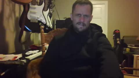 ronniejohnston13 online show from March 19, 2:15 am