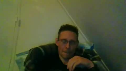 rororober online show from April 20, 5:26 pm