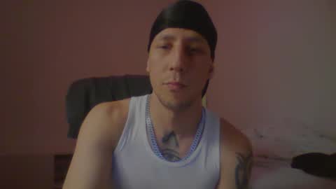 royalpapi12 online show from March 30, 7:59 pm