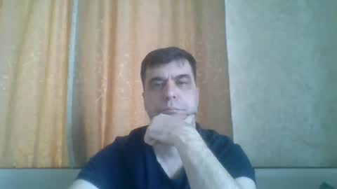 rusqadisx online show from February 12, 7:03 am