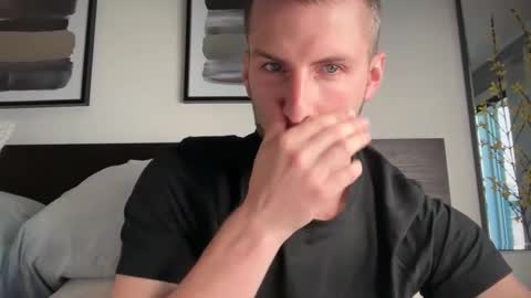 Ryan  Chad online show from June 5, 4:24 pm