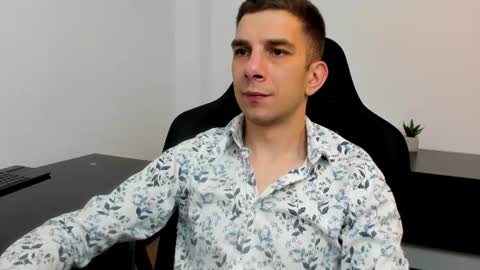 Andrew C. online show from July 26, 9:23 pm