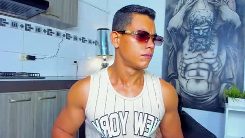 sac___miuller online show from April 18, 4:41 pm