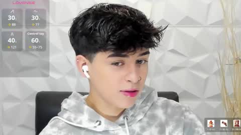 Sam online show from February 3, 1:49 pm