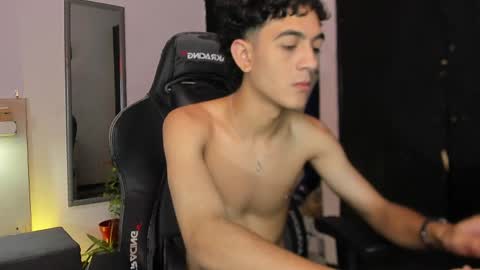 sam_salvatore online show from May 14, 4:05 pm