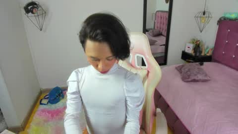 Sang online show from March 7, 3:54 pm