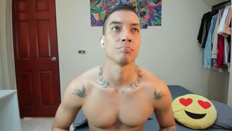 Daniel martinez - Independent model online show from October 9, 6:57 pm