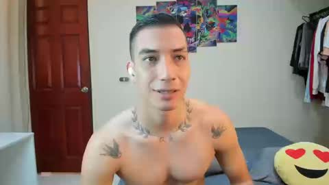 Daniel martinez - Independent model online show from October 15, 6:48 pm