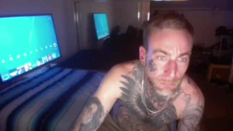 scottpacker online show from April 12, 9:44 am