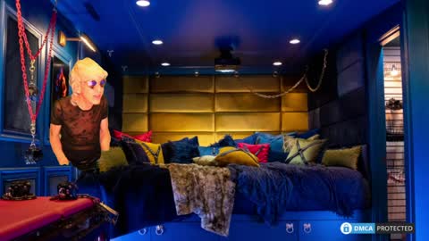 sealasweet online show from April 4, 2:14 pm