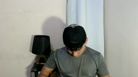 seancody_cum online show from June 12, 9:18 am