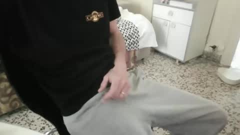 sebseb71 online show from February 23, 8:33 am