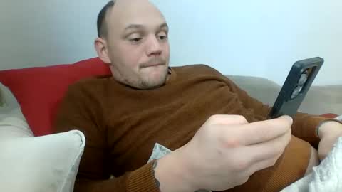 Simon online show from January 1, 12:33 pm