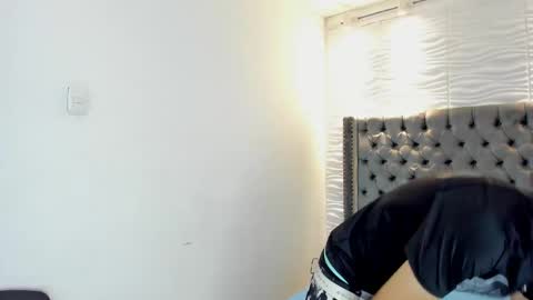 seven_turner online show from February 26, 4:03 am