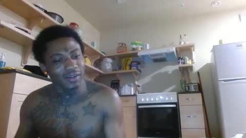 TreySexxxy online show from February 4, 9:15 am