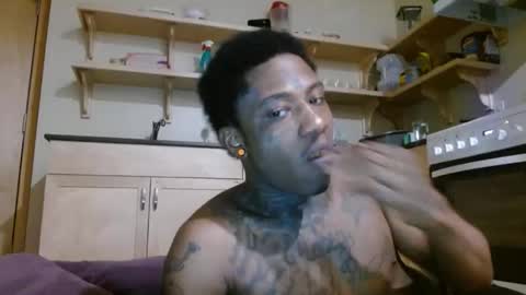 TreySexxxy online show from February 10, 8:30 am