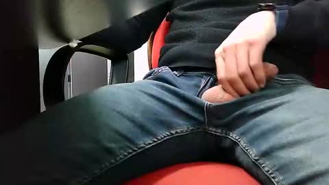 sexzob_81 online show from February 13, 9:47 am