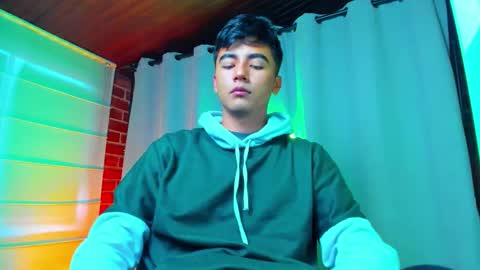 Shawn online show from January 10, 11:36 am