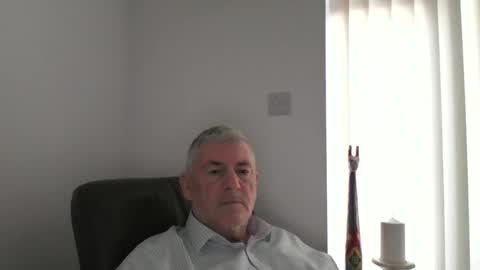 she52 online show from March 18, 5:27 pm