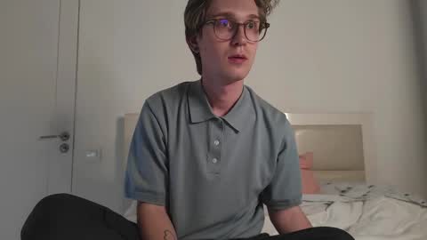 Matthew online show from May 26, 7:21 pm