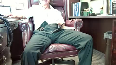 nikolas send dm for an appointment online show from June 29, 4:07 pm