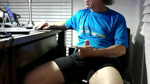 nikolas send dm for an appointment online show from July 7, 2:55 am