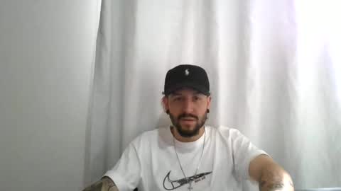simonm777 online show from June 9, 5:58 pm