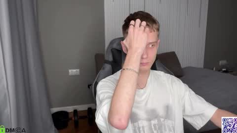 sky_hunter online show from November 6, 6:55 pm