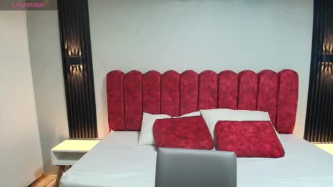 SKYLER BLAZE online show from October 14, 12:23 pm