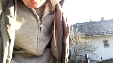 slabyhrac online show from February 15, 1:38 pm