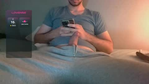 sleepless19 online show from May 20, 1:50 pm