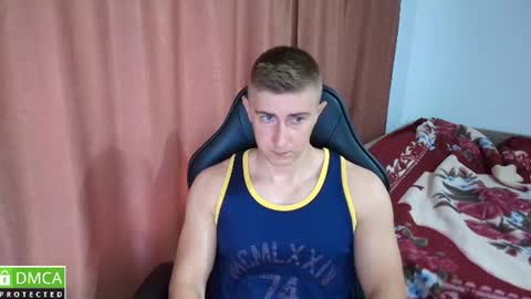smanking22 online show from June 12, 9:07 am