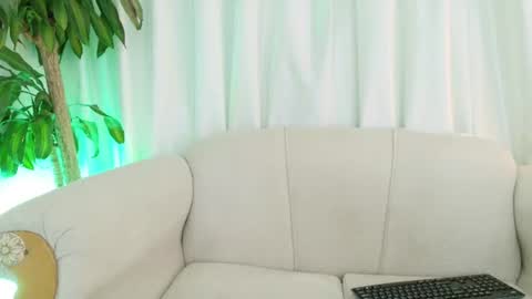 softangel_x online show from July 27, 8:49 pm