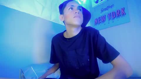 ESTEBAN online show from July 27, 2:40 am