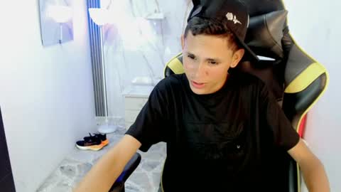 ESTEBAN online show from July 5, 4:19 am