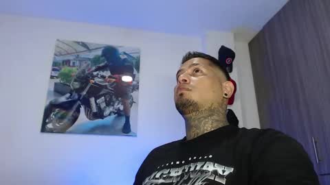 soy_apolo online show from May 9, 9:54 am