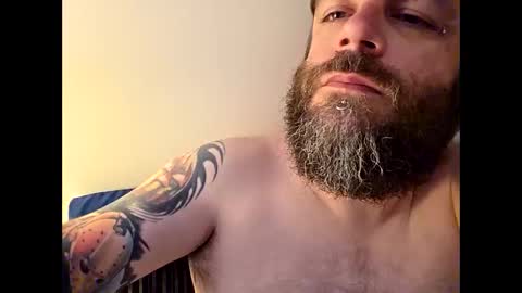 sprawlr84 online show from December 14, 1:18 pm