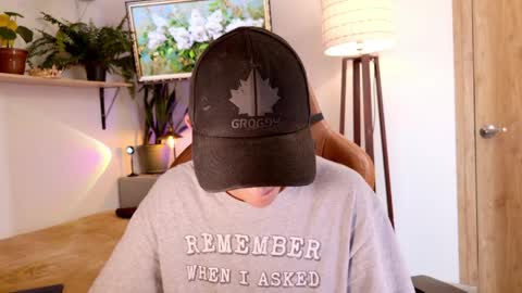 sr_evann online show from April 4, 4:15 pm