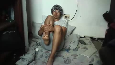 srstop12 online show from February 9, 1:56 pm