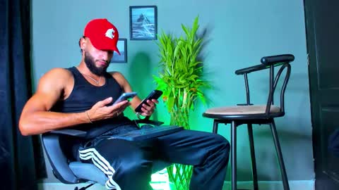 Steve  online show from November 12, 1:06 pm