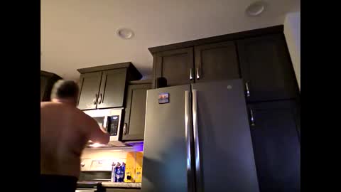 steved6001 online show from February 15, 2:51 am