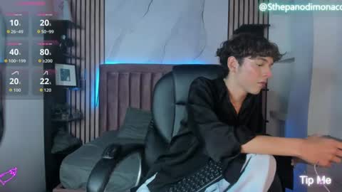 Sthepano  online show from July 8, 3:32 am