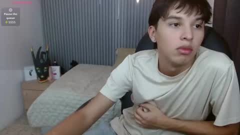 Stiwen online show from June 20, 5:51 pm
