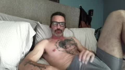 straighthungmarriedman online show from June 23, 12:04 am