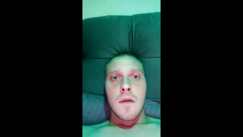 stylozsel91 online show from May 4, 8:54 pm