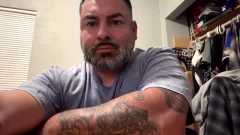 suavecito67 online show from April 15, 2:44 am