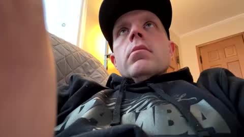 submissivebrett381 online show from March 19, 10:24 pm