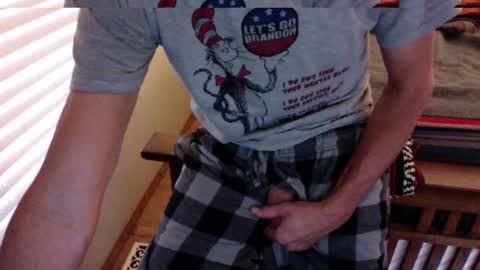 Submitted4u online show from November 30, 5:15 pm