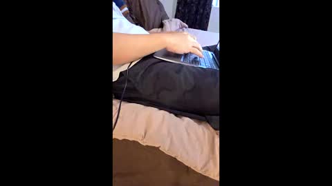 sulaco834 online show from April 9, 2:56 pm