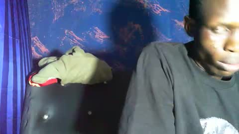 Sunnyblack2 online show from March 5, 8:32 am